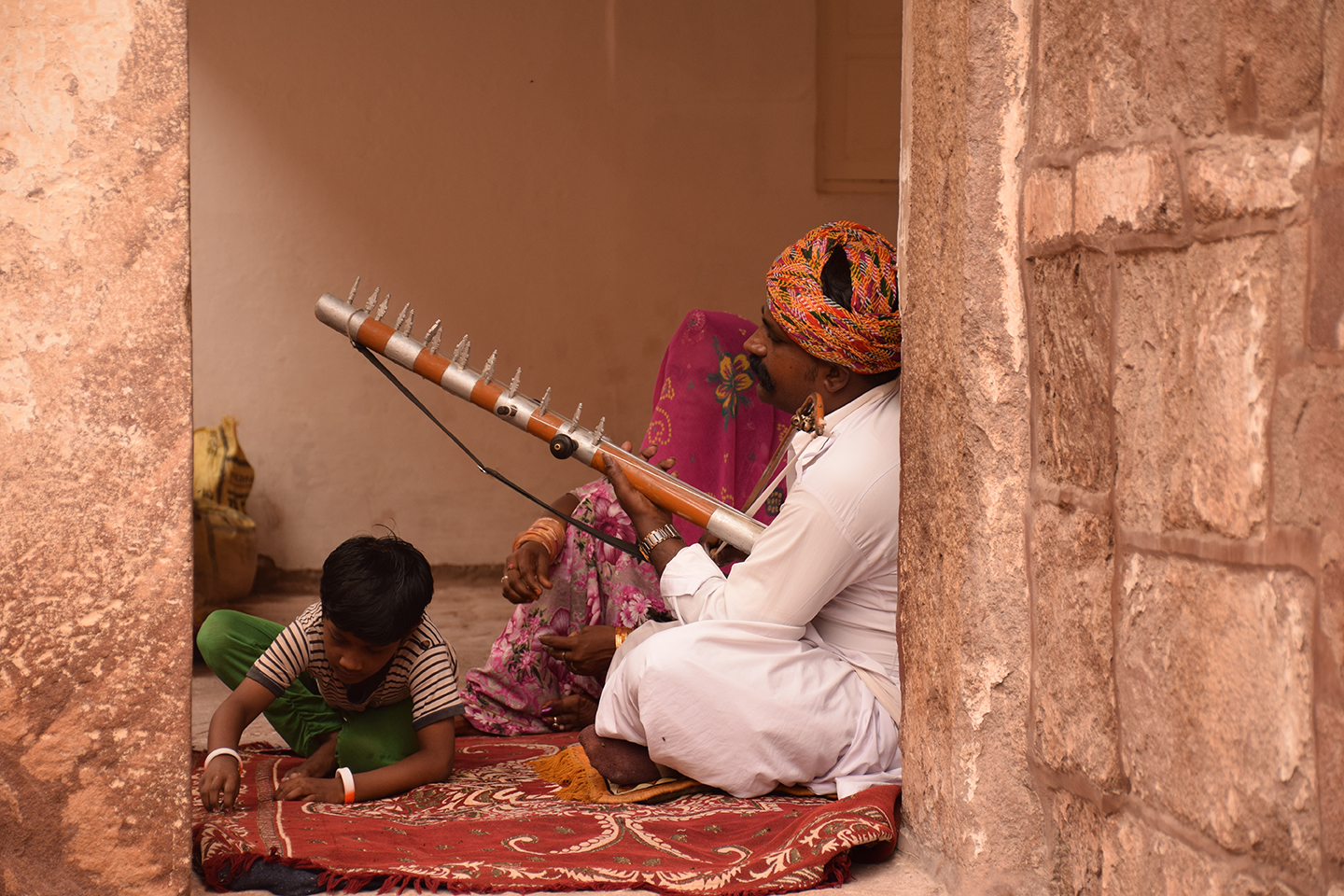 photo_indian_family_musicians